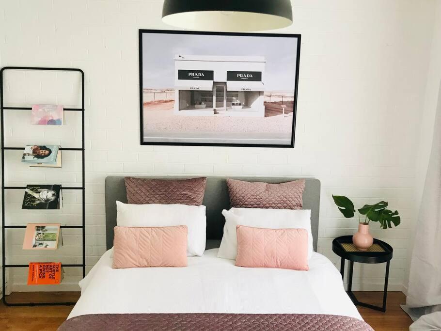 Апартаменты The Blush House Хобарт Экстерьер фото